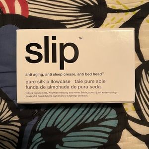 SLIP Silk Pillowcase